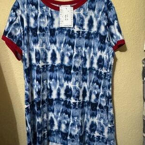 LuLaRoe Liv Basic T - Size XL  Americana Collection in time for the 4th of July